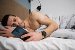 Bedtime Procrastination